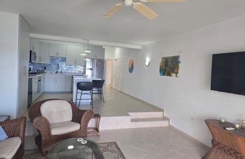 Maho Apartment | Cupecoy Beach Resort paradise