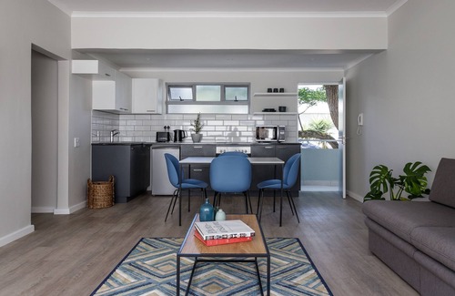 Green Point Apartment | Curiocity Cape Town - Hostel
