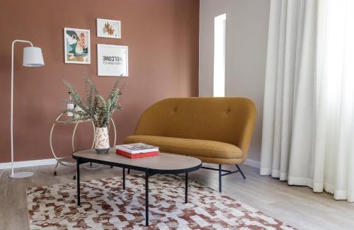 Green Point Apartment | CURIOCITY Green Point