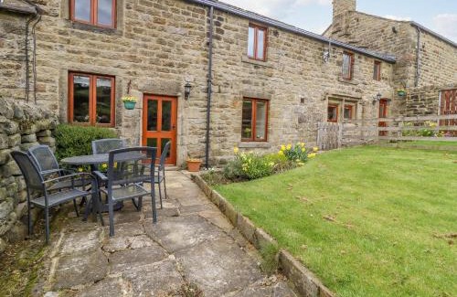 Silsden House | Curlew Cottage