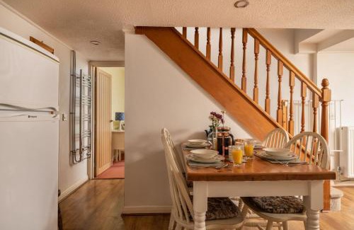 Wadebridge House | Curlew cottage