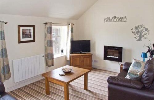 Longnor House | Curlew Cottage