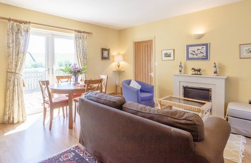 Hexham Cottage | CURLEW COTTAGE, pet friendly, with a garden in Haydon Bridge
