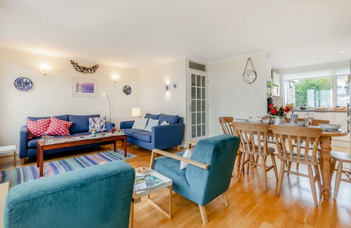 Trevone House | Curlews, Trevone - Three Bedroom House, Sleeps 7