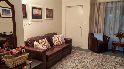 Goodwood Apartment | Curtin on Leader