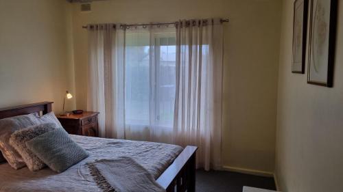 Goodwood Apartment | Curtin on Leader