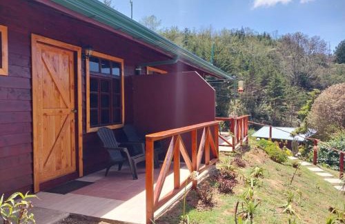 Canton Dota Cabin | Curuba Lodge