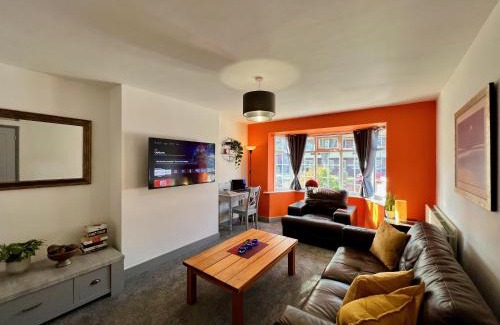 Cleethorpes House | Curzon House One - Great for Contractors or Family Holidays