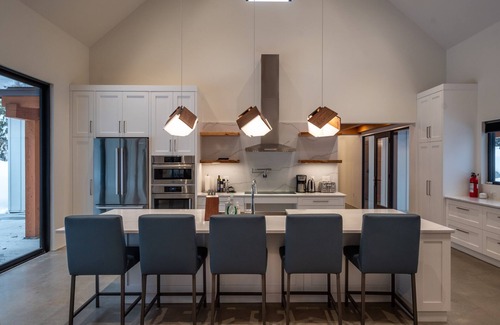 Revelstoke House | Custom accessible home only 5 minutes to Revelstoke Mountain Resort
