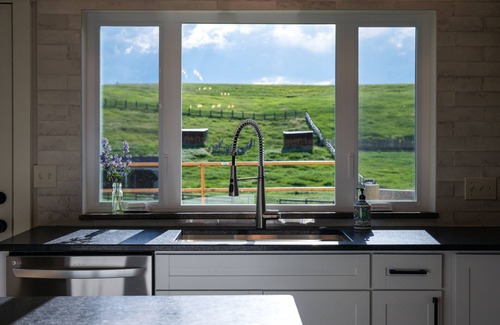 Manhattan House | Custom, Countryside Barndominium for Multi-Family near Bozeman