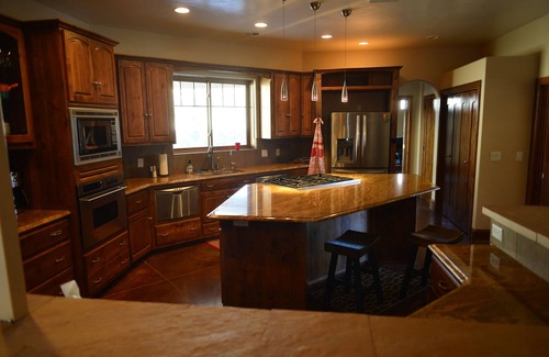 Las Cruces House | Custom Cruces Tuscan Home - Minutes to Shopping, Golf Course, Mountains and More