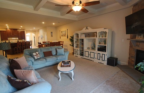 Ocean View Villa | Custom Decorated 5 Bedroom 4.5 Bath Luxury Resort Villa, Minutes to Bethany