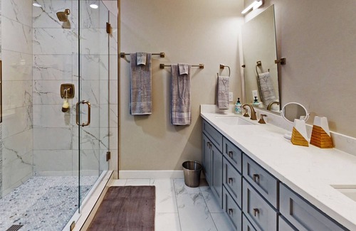 Ramona House | Custom Getaway in Ramona