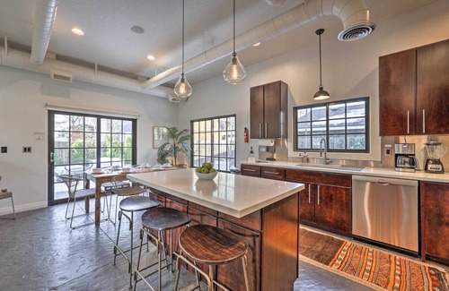 Sunset House | Custom Home < 2 Mi to Downtown Boise