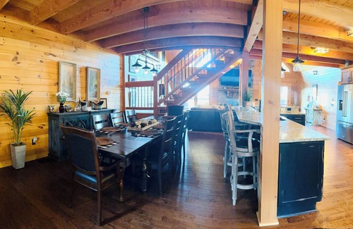 Wilson County Cabin | Custom log home on top of the world. Situated on 147 acres.