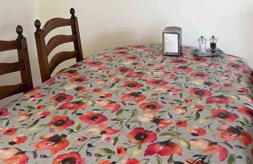 New Forest District Cabin | Cute 3-bedrm cottage, central village location, 5 mins walk from station