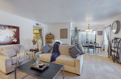Northeast Heights Condo | Cute and Comfy in the NE Heights!