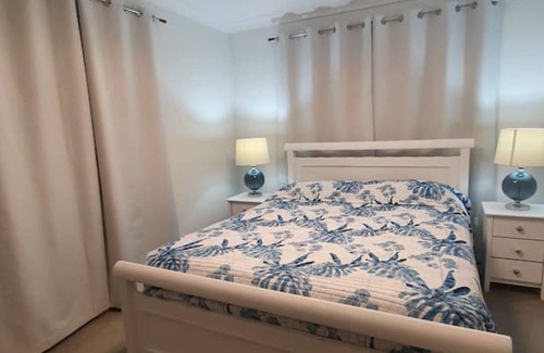 Lammermoor House | Cute Beach House on Christine