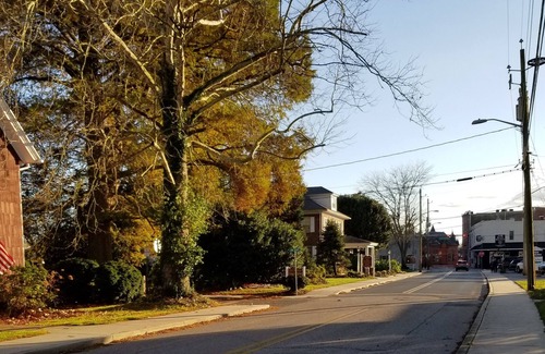 Berlin Condo | Cute bright condo just steps from historic Main Street Berlin !