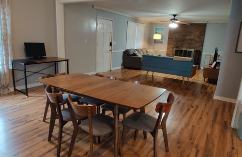 Dunean House | Cute bungalow just outside downtown Greenville and Prisma
