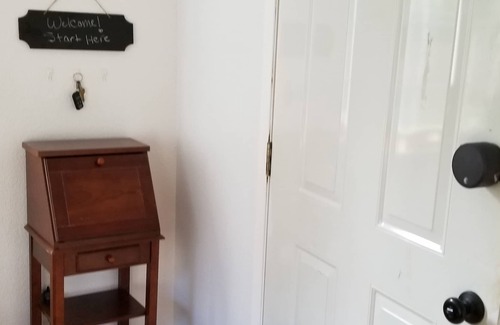 East Olympia House | Cute & Comfy Townhouse in the Vineyard