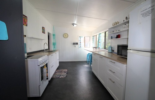 Crescent Head House | CUTE COTTAGE BY THE SEA!