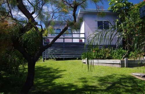 Crescent Head House | CUTE COTTAGE BY THE SEA!