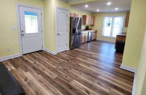 Mountain View House | Cute Cottage close to town