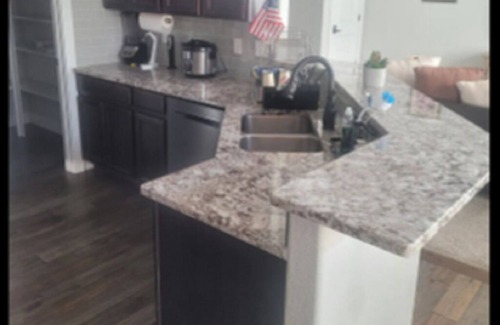 Greeley House | Cute & Cozy 3 BdRm, 2 1/2 Bath Townhome