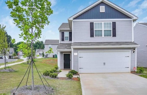 Paw Creek House | Cute & Cozy 3Bedroom