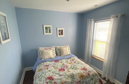 Bangor Other | Cute farm house 15 minutes from the beach