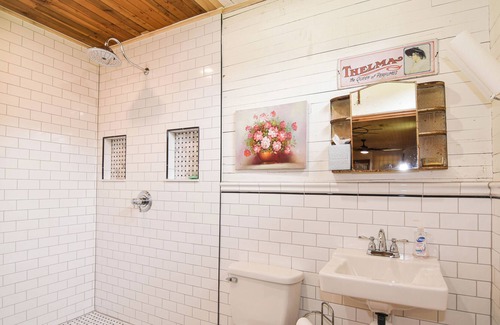 Baxter Other | Cute historic country store turned farm house with modern updates
