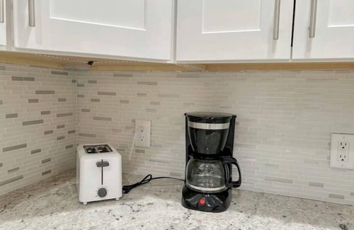 Vamo House | Cute home - HOT location - Next to popular beaches