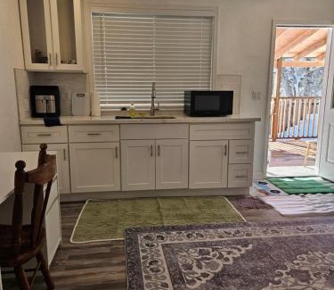 Mount Shasta House | Cute Little House in Mt Shasta