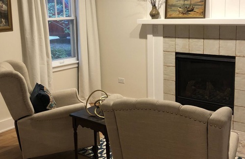 Twin Lakes Cottage | Cute peaceful cottage close to downtown Twin Lakes.
