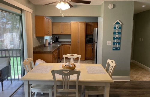 Anona Condo | Cute, spacious 2 BR 2 Full BA condo minutes from the beaches