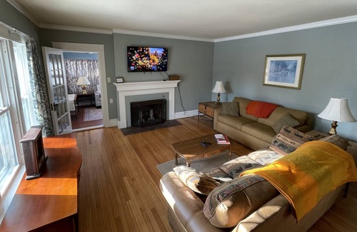 East Haven  Rutland County House | Cute Vermont house, close to ski mtn. and lakes