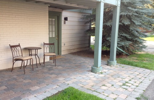Warm Springs Condo | Cute, Warm Springs, Great Rates
