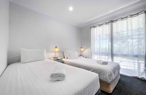 Lovedale House | Cuvee Cottage