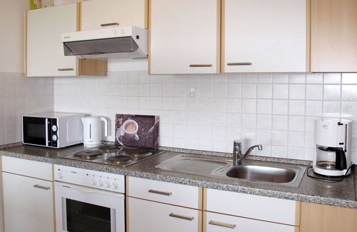 Wremen Apartment | Cuxland Ferienpark by Interhome