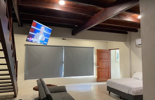Centro - Supmza 001 Hotel | Cuxos Hotel Beachfront