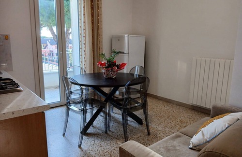 Pinarella Apartment | CV006 - Cervia, elegant two-room apartment with air conditioning