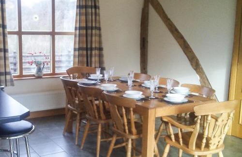 Newtown House | Cwm Corn Barn - Hw7662