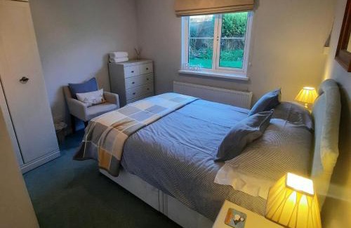 Abereiddy House | Cwmwdig Cwtch (3 minutes drive to Abereiddy bay!)