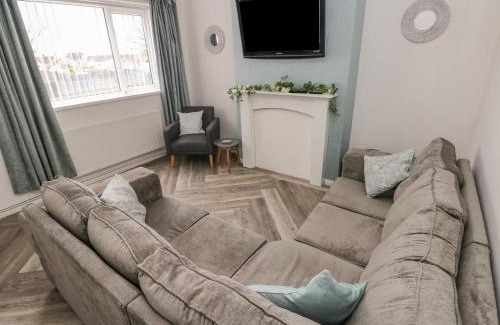Burry Port House | Cwtch Ar Y Mor