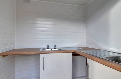 Penybont Ski Chalet | Cwtch in Llandrindod Wells