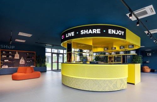 Quarto Oggiaro Hostel | CX Milan NoM