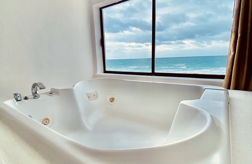 Zona Hotelera Hotel | Cyan Cancun Resort & Spa