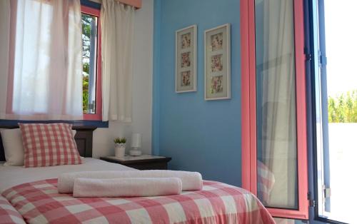 Makry Gialos Apartment | Cybele Apartments
