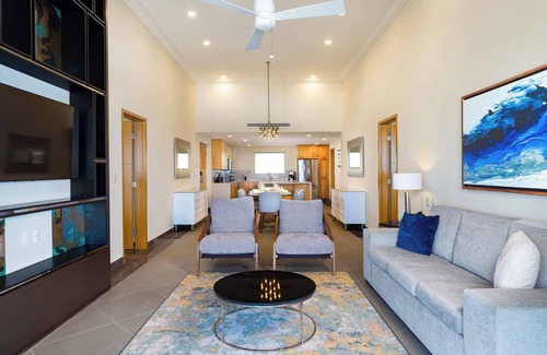 San Jose del Cabo Resort | >CYBER MONDAY SALE< 2BR OCEANFRONT Condo on Cabo corridor for Holidays >End Wed<